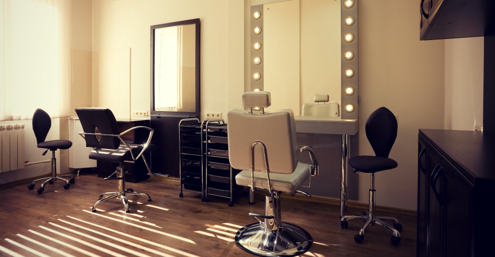 professional makeup artist studio for the certified MUA