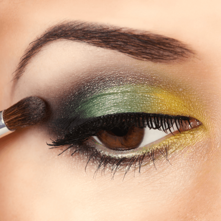 green smoky eye makeup tutorial