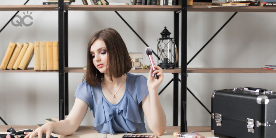 flexible makeup student