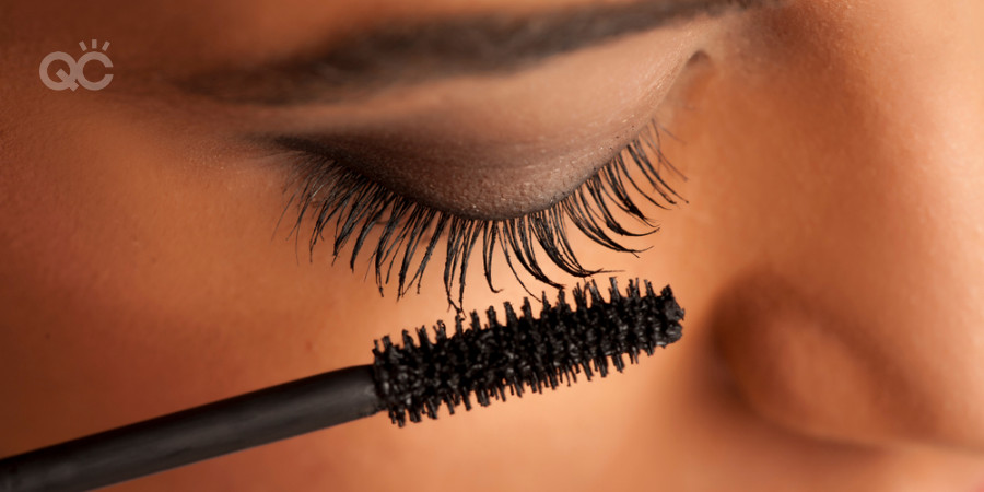 mascara application