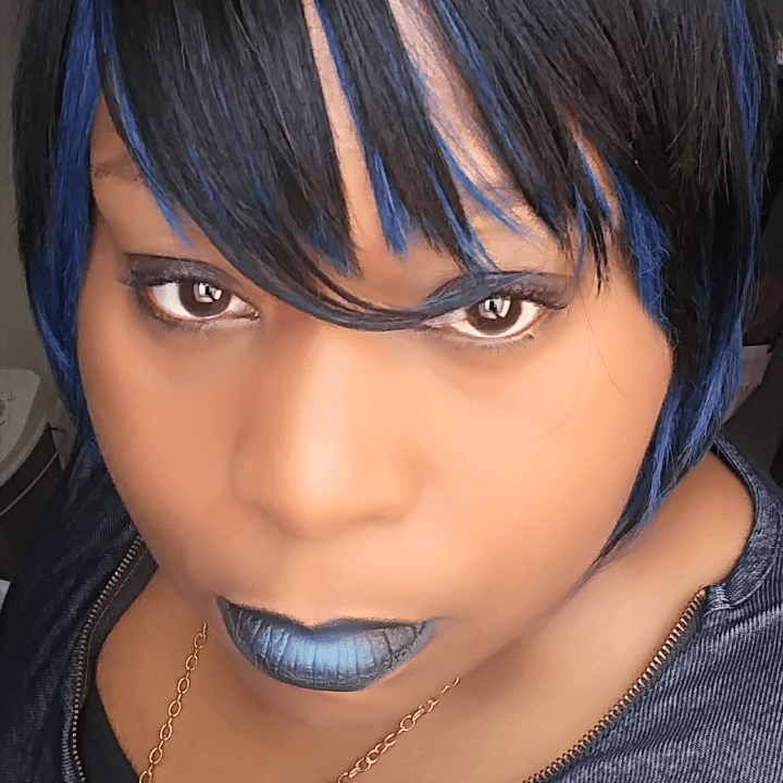 Makeup artist training ambassador feature Ozella McClendon feature image